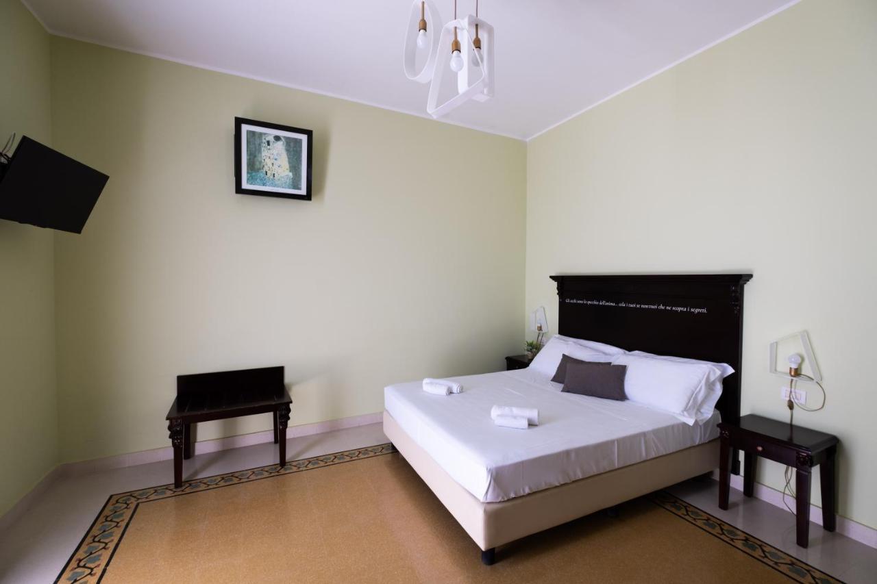 Hotel Borgo Di Ciaula Santa Flavia Εξωτερικό φωτογραφία