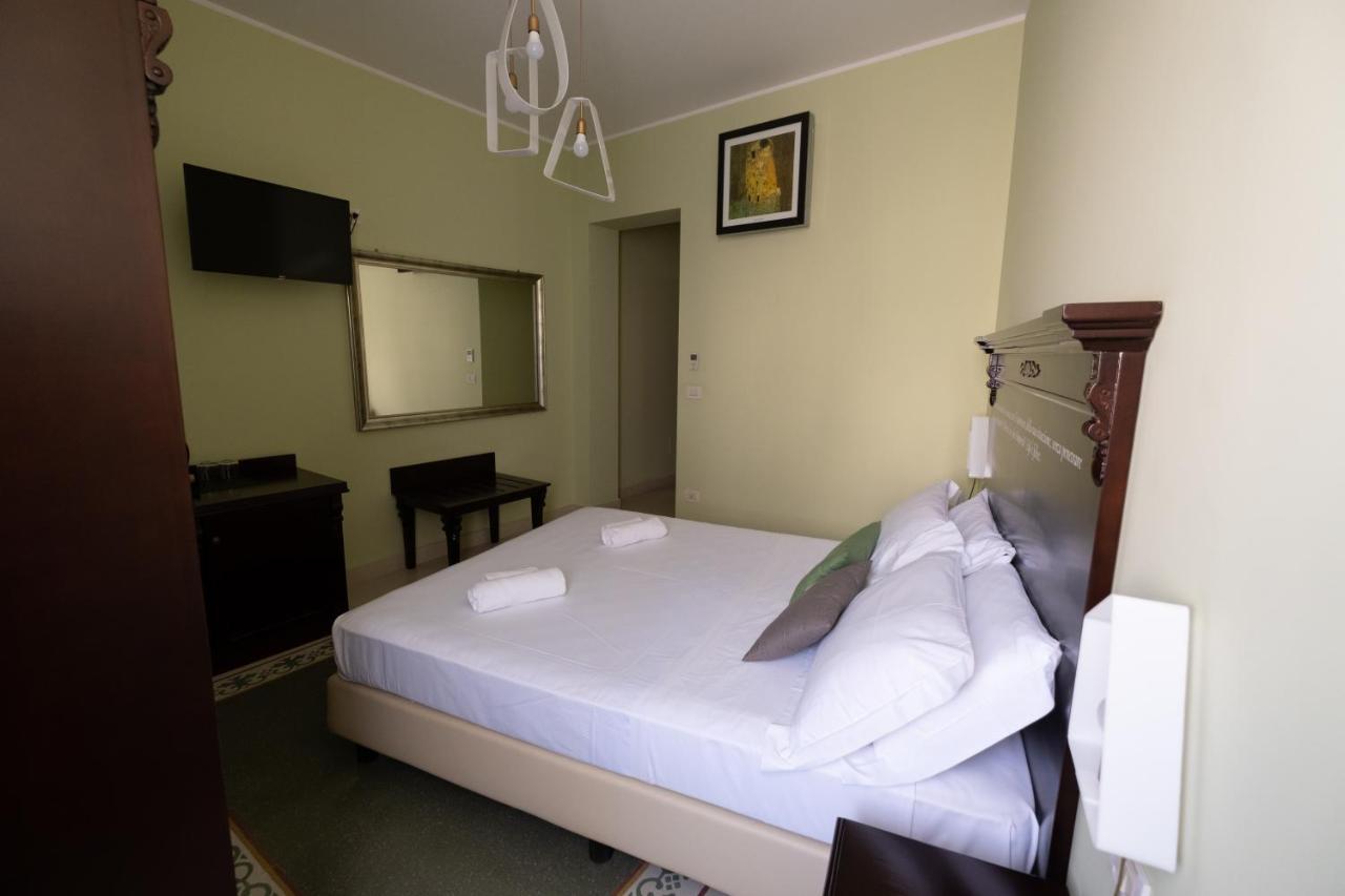 Hotel Borgo Di Ciaula Santa Flavia Εξωτερικό φωτογραφία