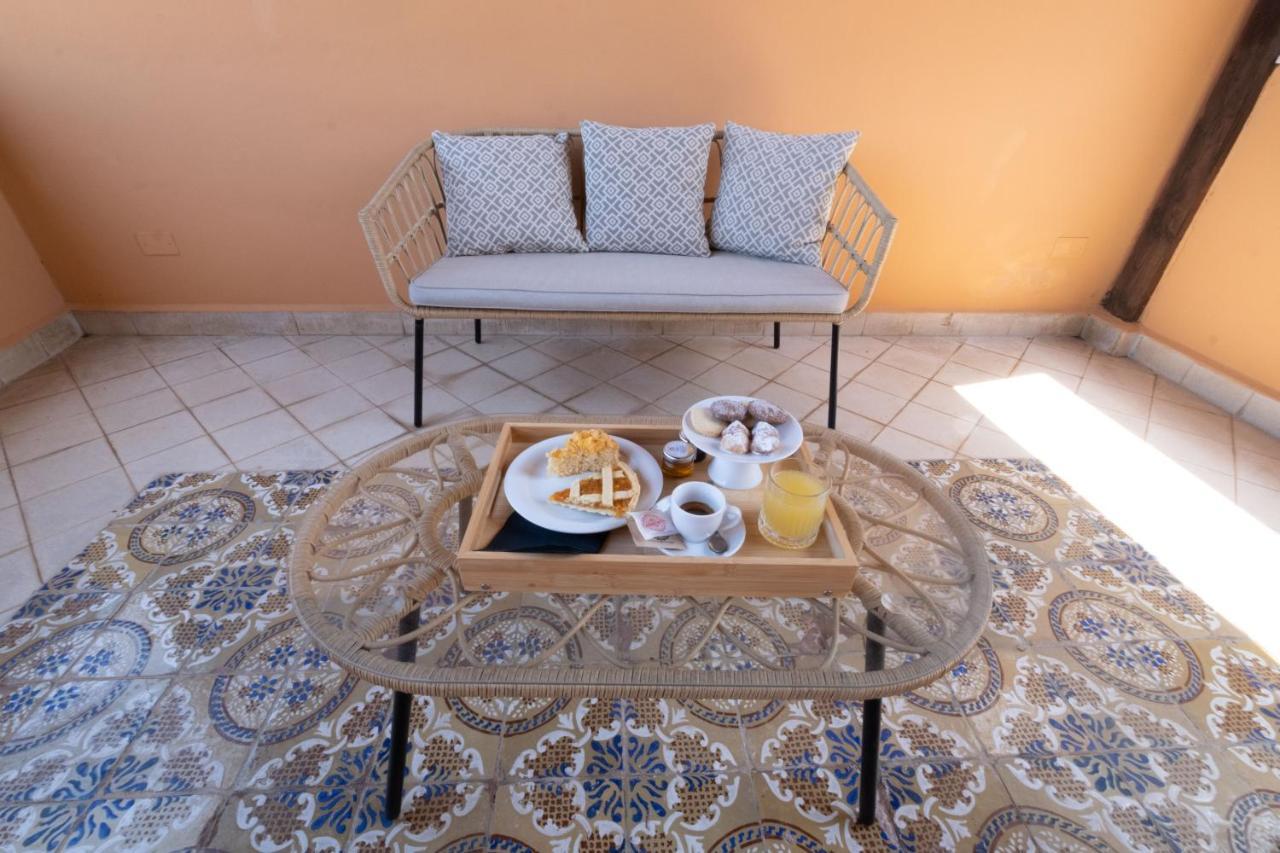 Hotel Borgo Di Ciaula Santa Flavia Εξωτερικό φωτογραφία