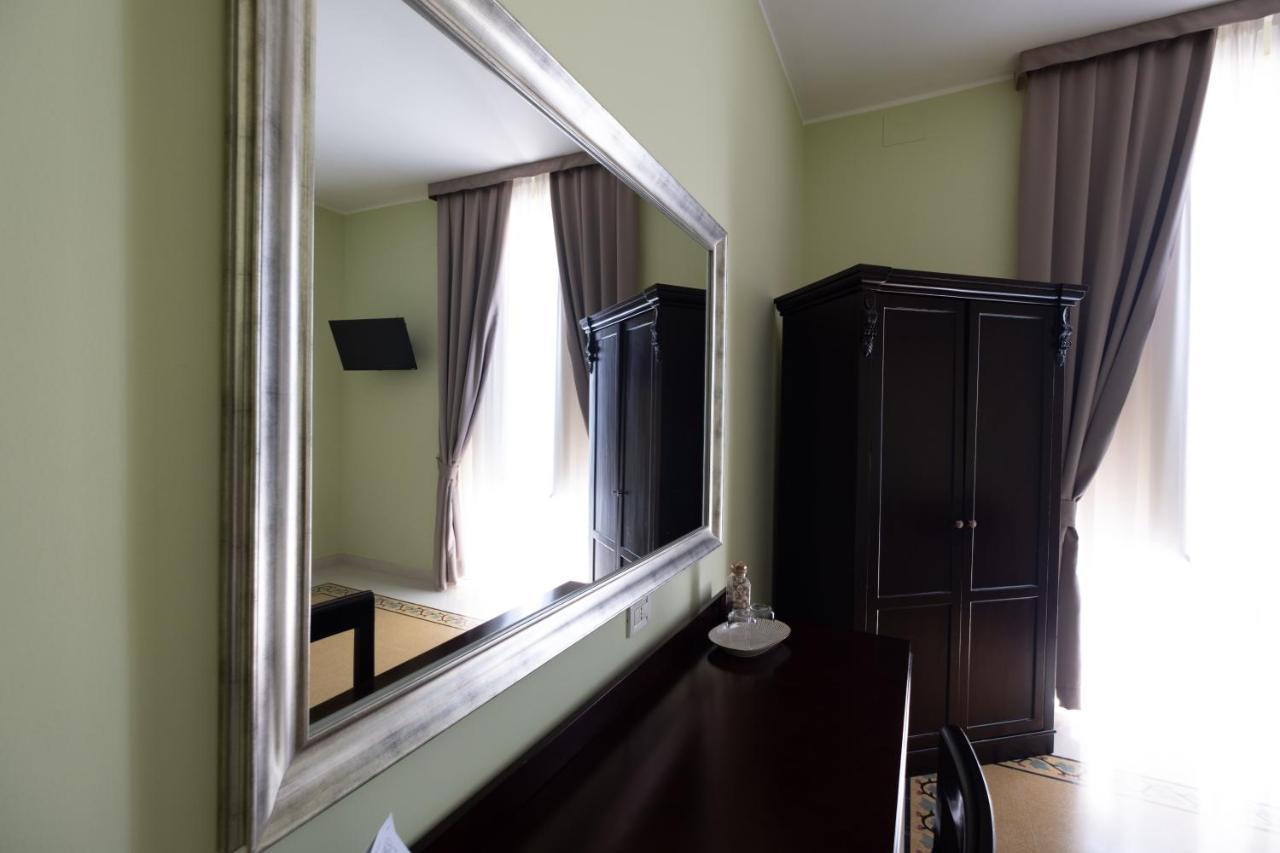 Hotel Borgo Di Ciaula Santa Flavia Εξωτερικό φωτογραφία